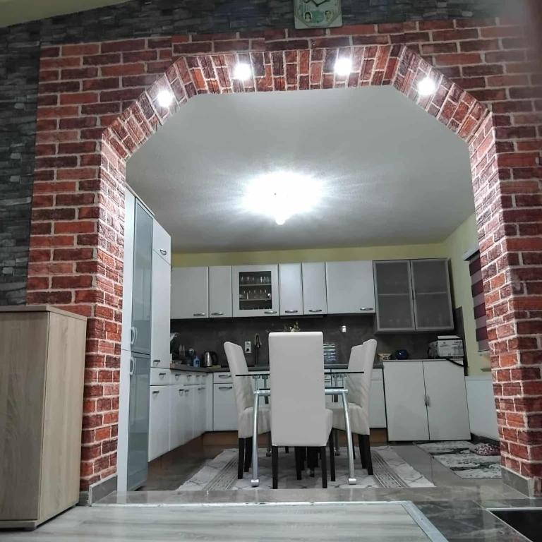 Apartman Kenan - Three-Bedroom Apartment - 6