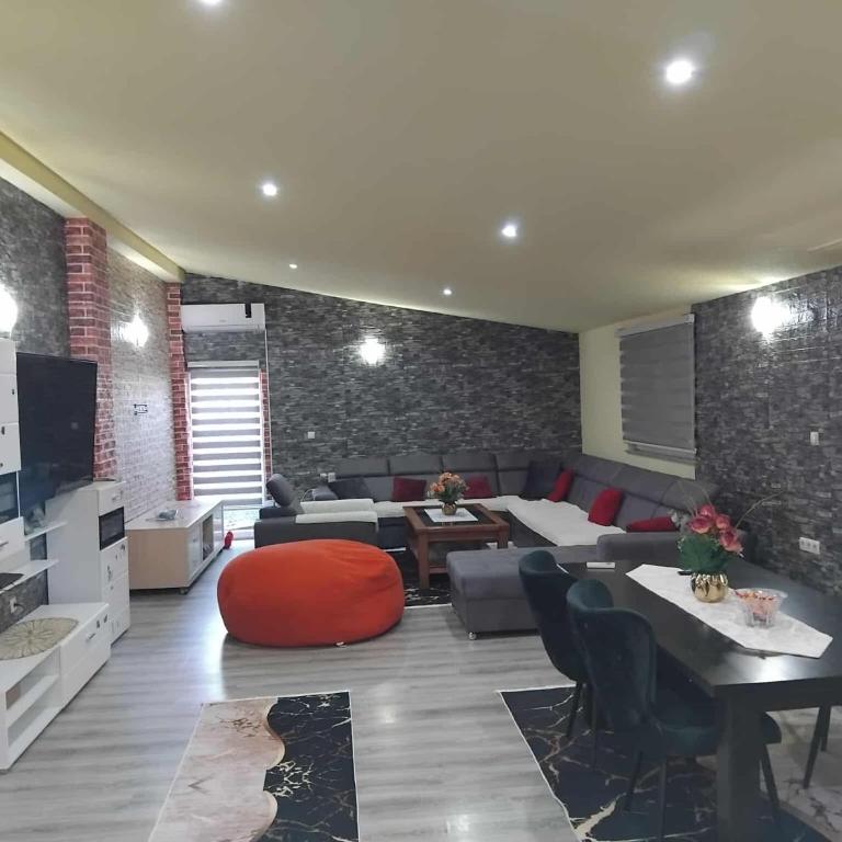 Apartman Kenan - Three-Bedroom Apartment - 4