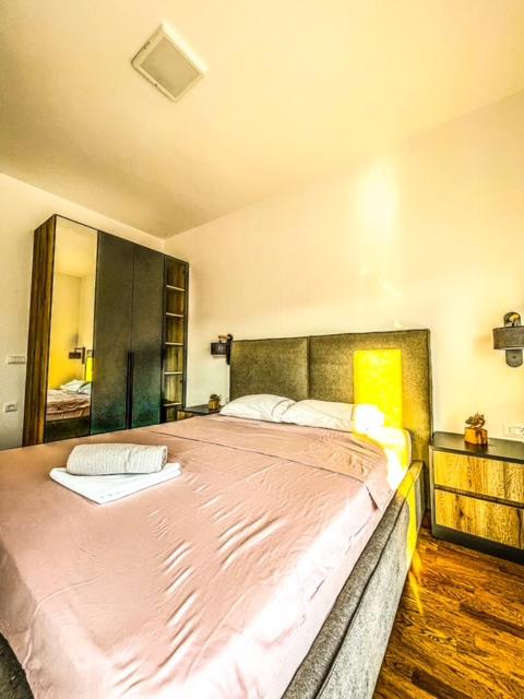 Soho Apartments - Deluks Apartman sa 2 Spavaće Sobe i Pogledom na Vrt - 72