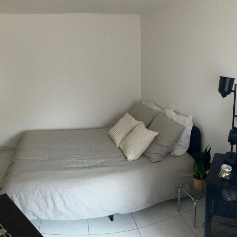 La cabine des docks - One-Bedroom Apartment - 10
