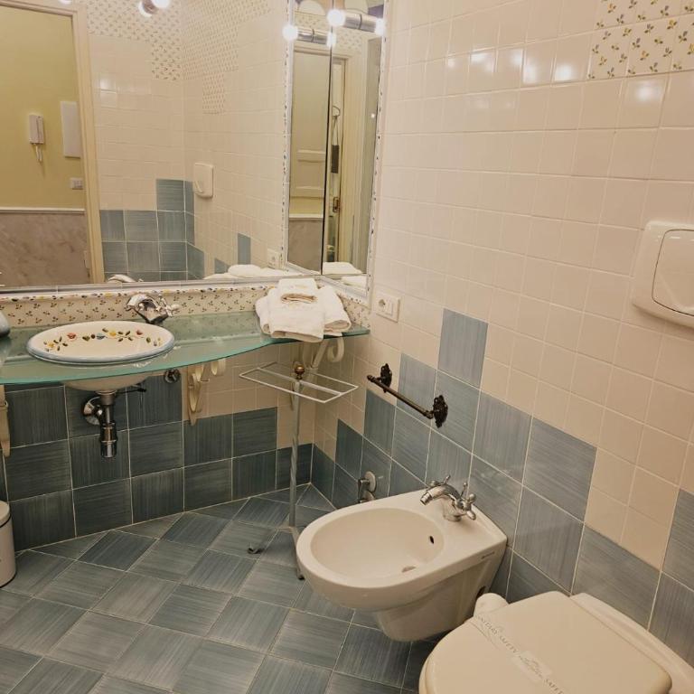 Palazzo Dei Fiori Liberty - Two-Bedroom Apartment - 3