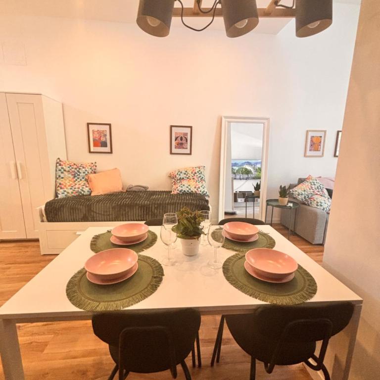 Loft Llum Valencia - One-Bedroom Apartment - 24