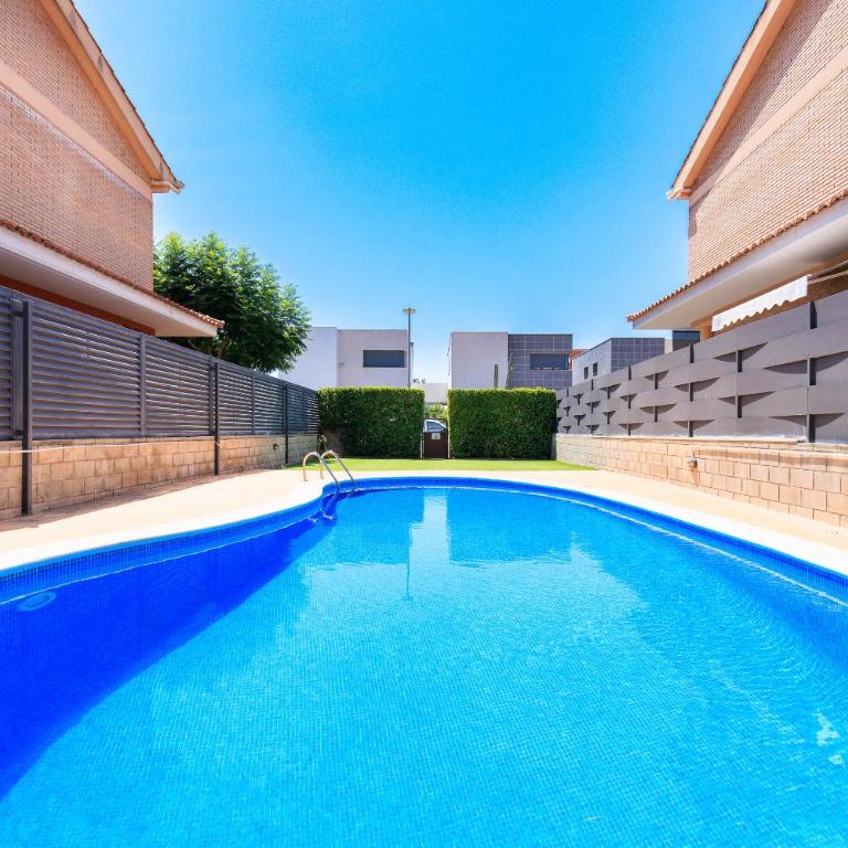 Cambrils Molí - Jardín i piscina - Casa de 4 dormitorios - 25