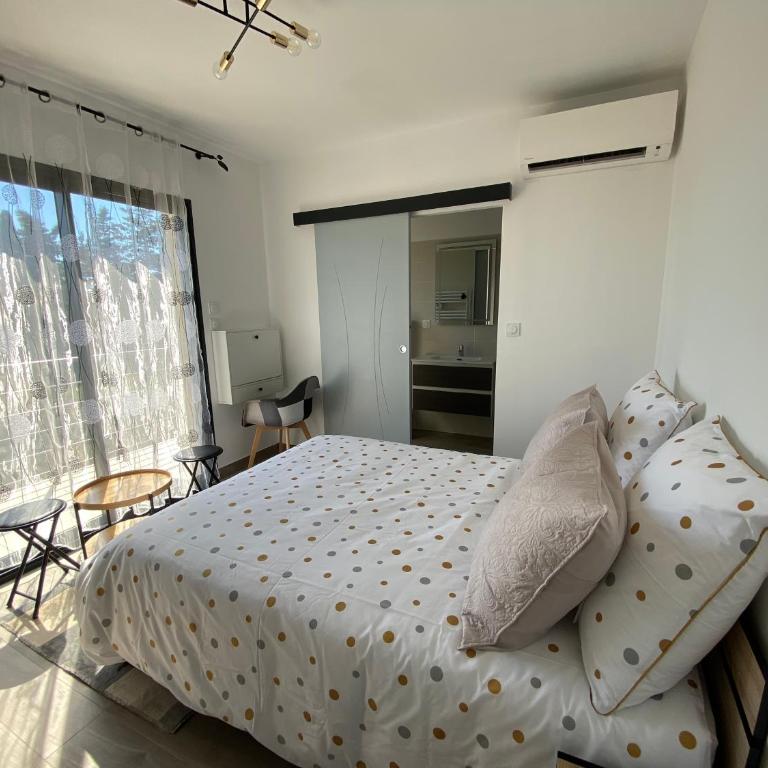 Studio et chambres V I P - Doppelzimmer mit Parkblick - 4