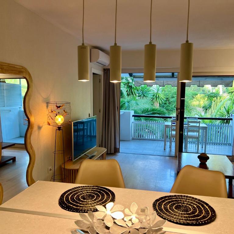 BARAKA Suite BANUS - Apartamento de 1 dormitorio - 9