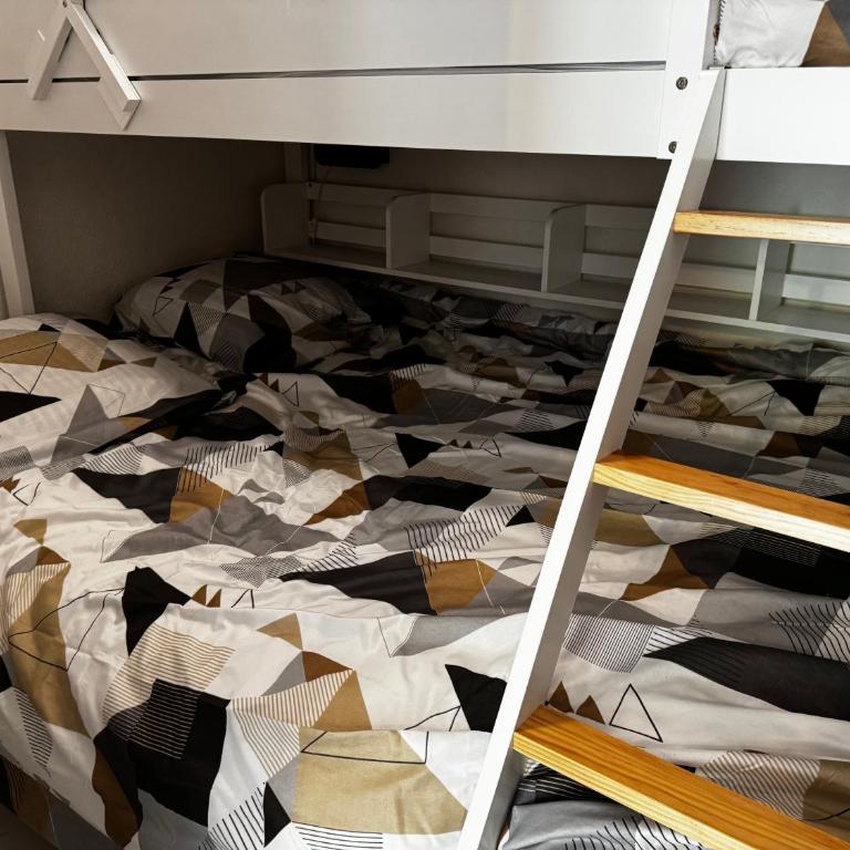 studio proche du centre 3 à 5 pers avec parking privé et la fibre - Appartement 1 Chambre - 6