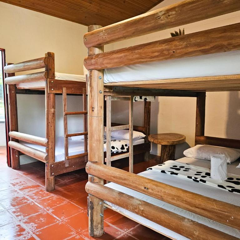 El Castillo Pance EcoHotel, Experiencias, Naturaleza y Restaurante - Habitación Familiar Estándar - 1