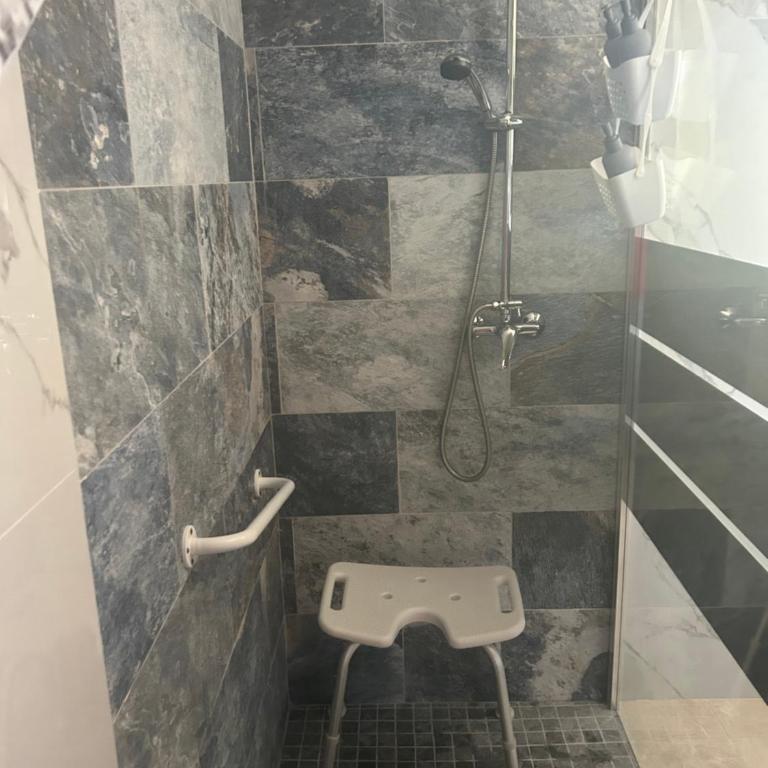 Évasion Ventoux, villa spacieuse au cœur de la Provence avec jardin privé et climatisation - Villa 3 Chambres - 25