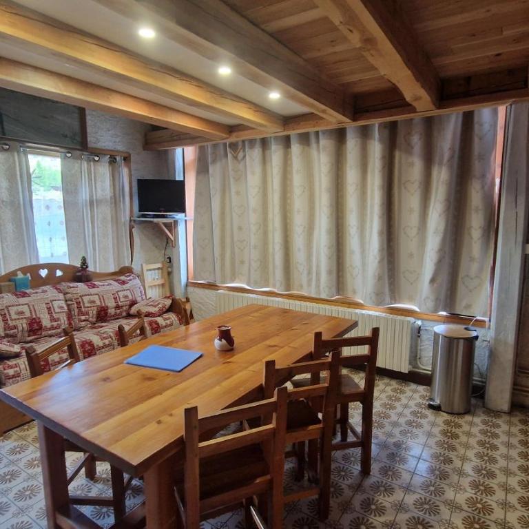 Appt Copropriété SucBlanc 211 Impasse des Taoures Molines en Queyras - Appartement 2 Chambres - 8