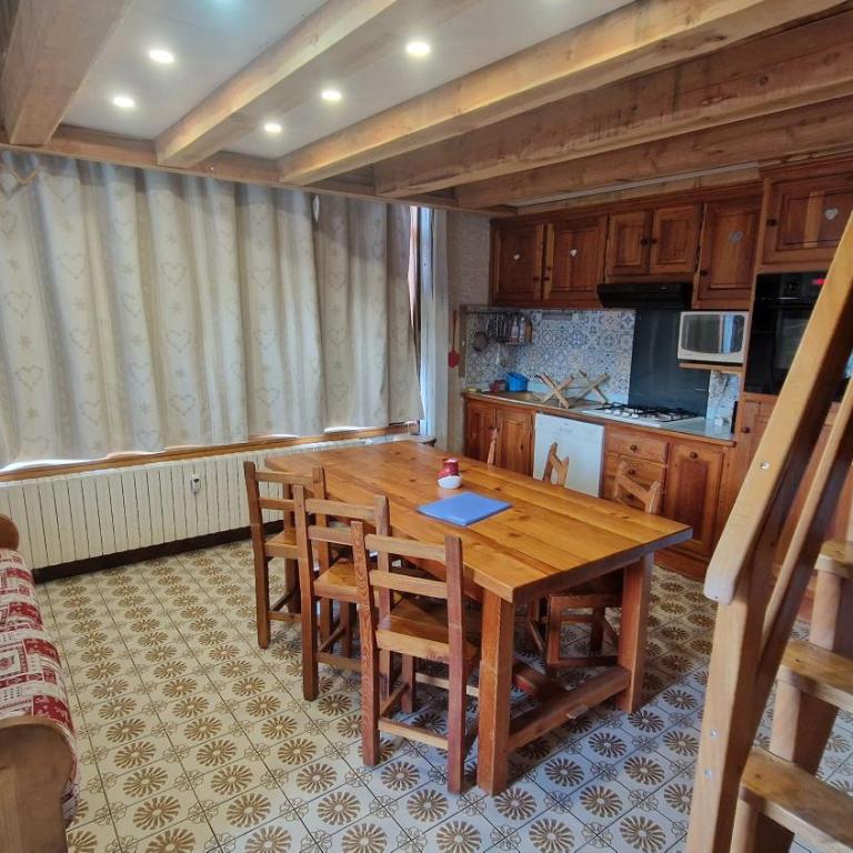 Appt Copropriété SucBlanc 211 Impasse des Taoures Molines en Queyras - Appartement 2 Chambres - 9