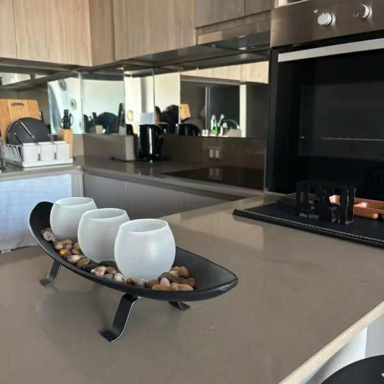 Departamento con excelente ubicación - Apartamento de 2 dormitorios - 5