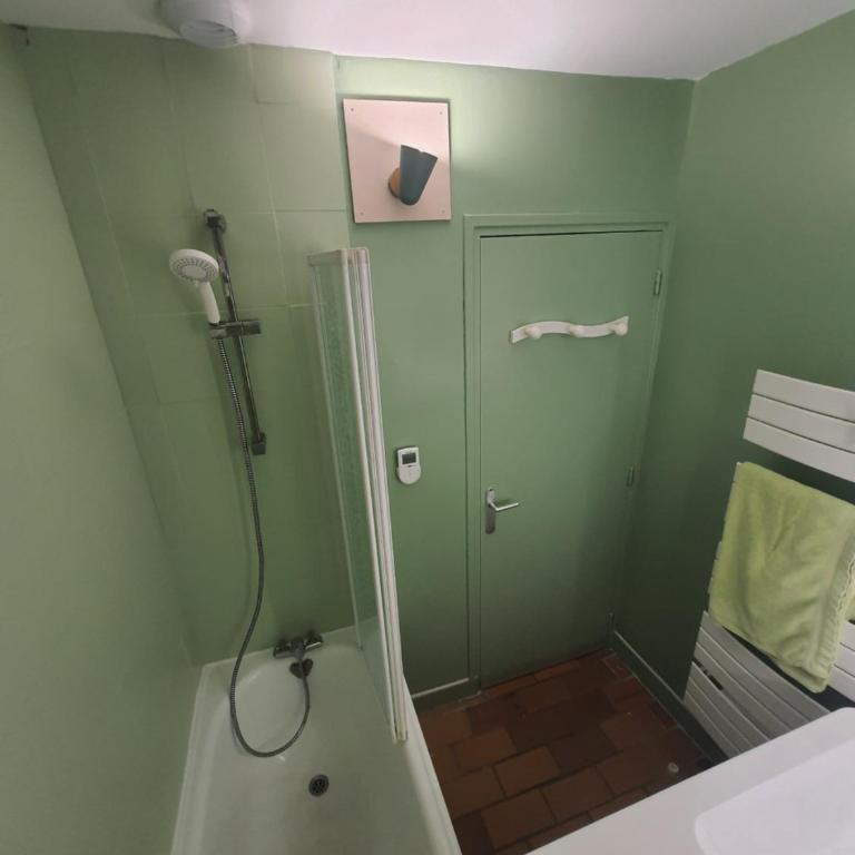 Vue mer à la plage du Môle - Clim - Fibre Wifi - Appartement 2 Chambres - 23