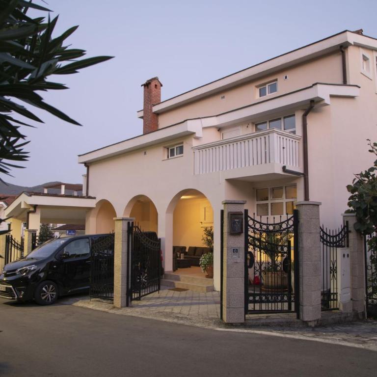Vila Midami - Herceg Novi Savina - Double Room with Garden View - 5