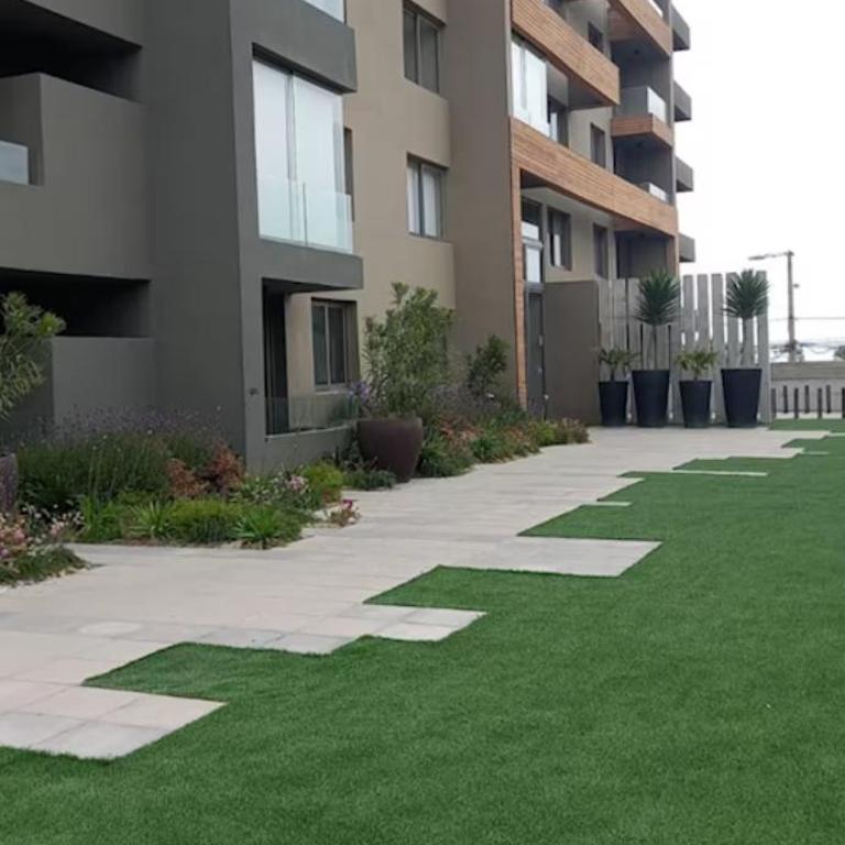 Departamento tranquilo con buena ubicación - Apartamento de 2 dormitorios - 4