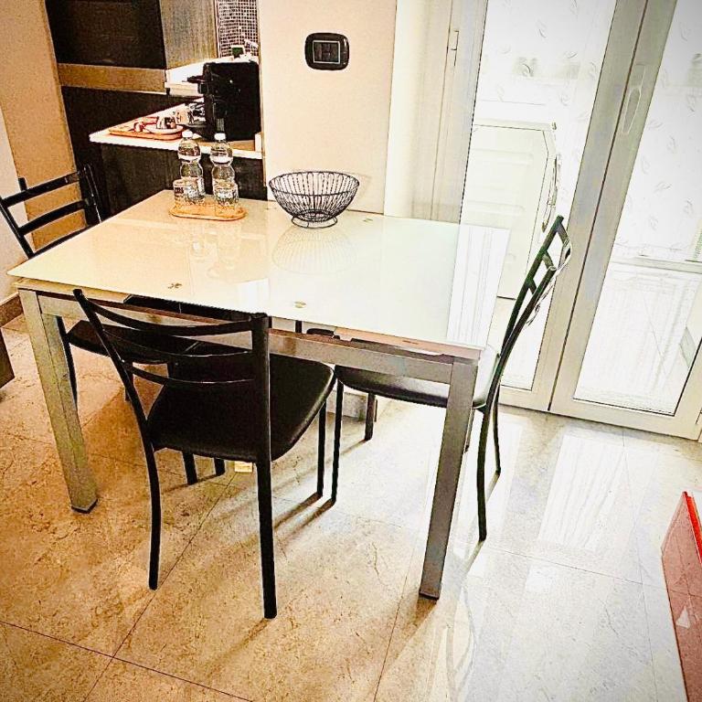 R&G House - Appartamento moderno vicino alla metropolitana - Modern apartment close to the metro - Appartamento con 1 Camera da Letto - 11