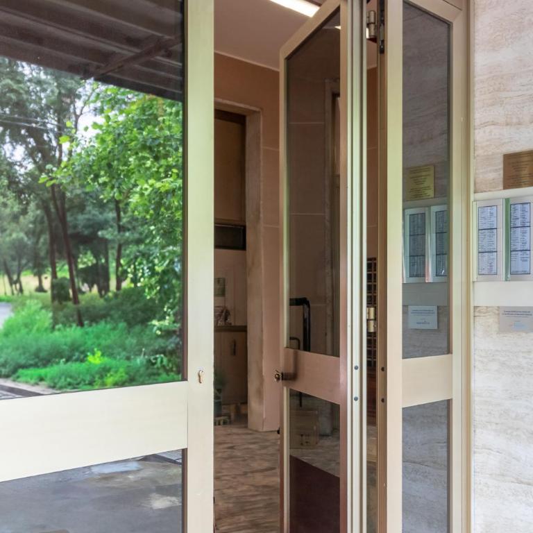 Trilocale fronte parco - Appartamento con 2 Camere da Letto - 32