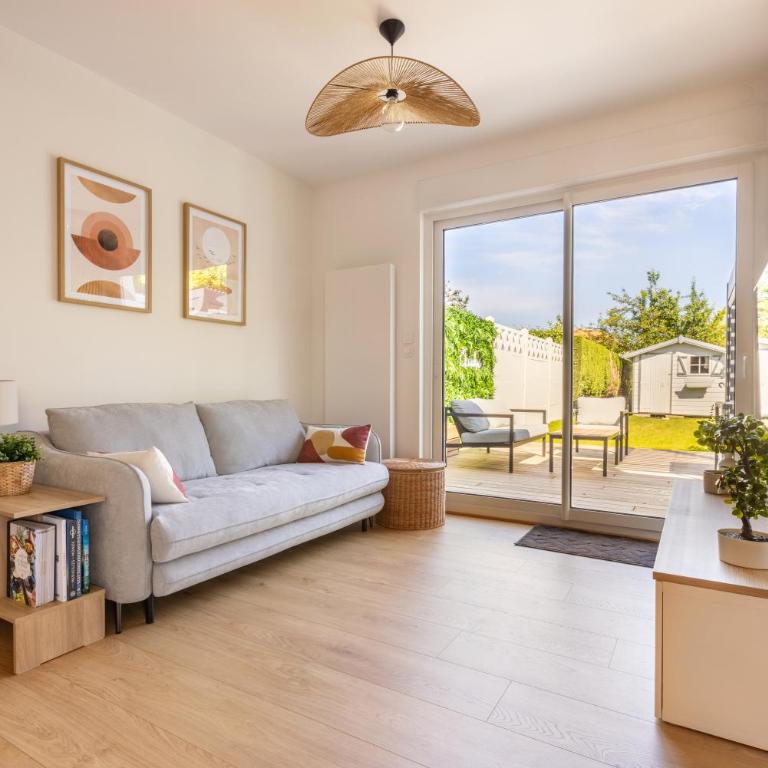 OPALYS - Maison Plain Pied - Jacuzzi - Pétanque - Jardin - Parking - 800 m de la plage - Casa con 2 Camere da Letto - 9