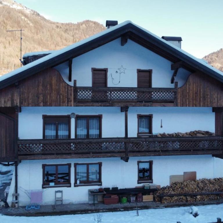 Casa Damari - Appartamento con 3 Camere da Letto e Vista Montagna - 2