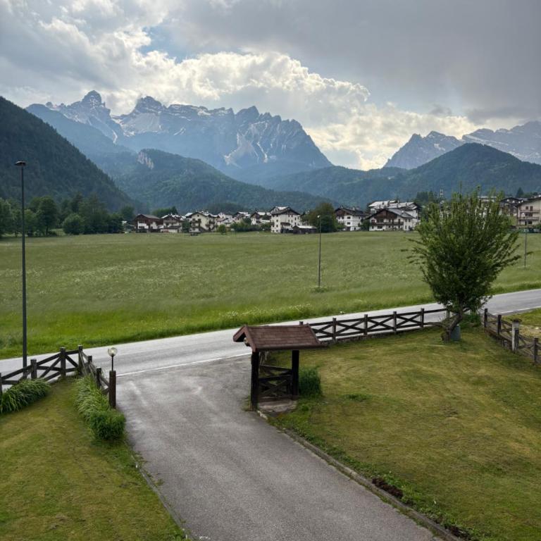 Casa Damari - Appartamento con 3 Camere da Letto e Vista Montagna - 4