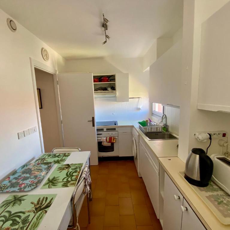 2P Cagnes Sur Mer- Proximité Plage, Parking - Appartement 1 Chambre - 4