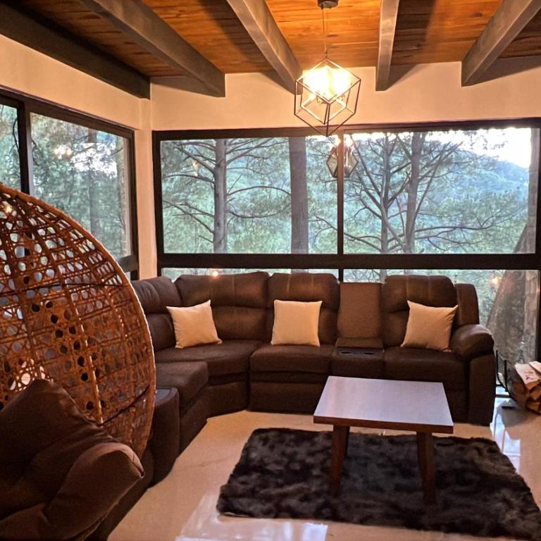 Hermosa cabaña en el bosque - Villa - 3