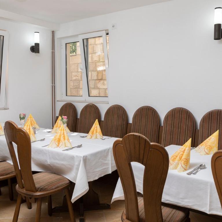 Vila Midami - Herceg Novi Savina - Double Room with Garden View - 13