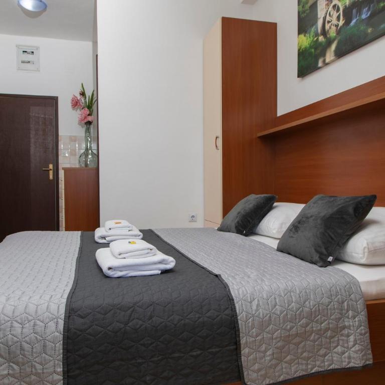 Vila Midami - Herceg Novi Savina - Double Room with Garden View - 3