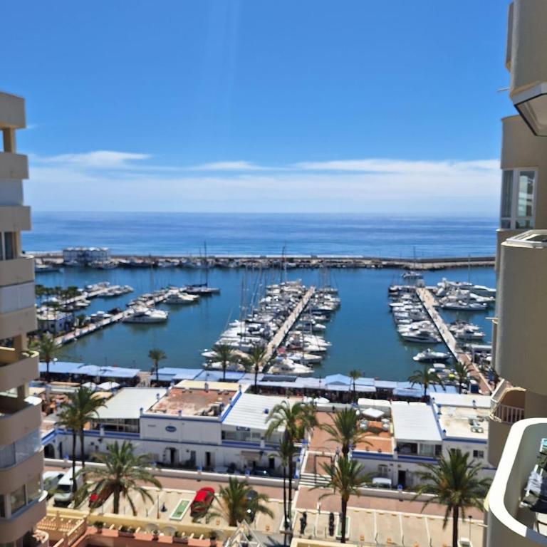 Estepona Port Apartment - Sea Views, Sleeps 6 - Two-Bedroom Apartment - 13