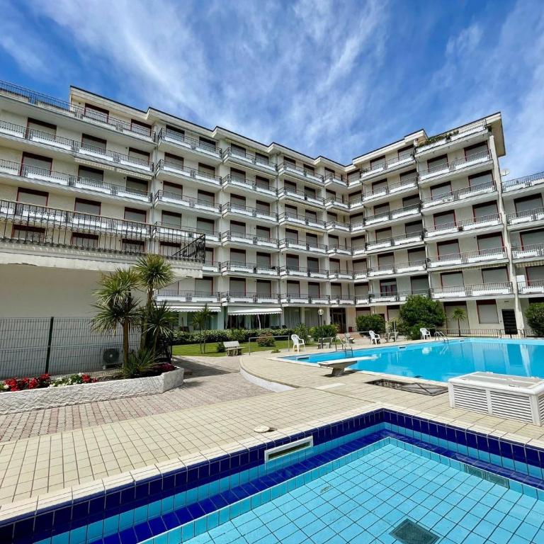 Flat 180 metres from the beach - Appartamento - 4