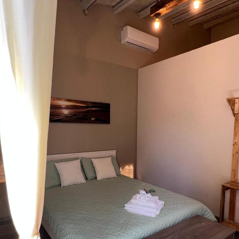 La Casa Del Vecchio Borgo - Appartamento con 2 Camere da Letto - 2