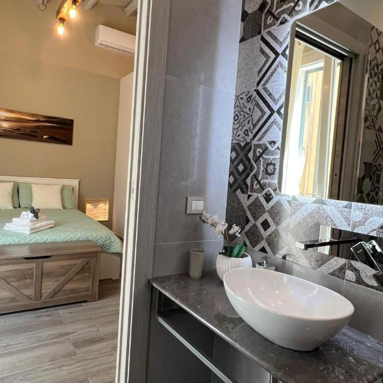 La Casa Del Vecchio Borgo - Appartamento con 2 Camere da Letto - 15