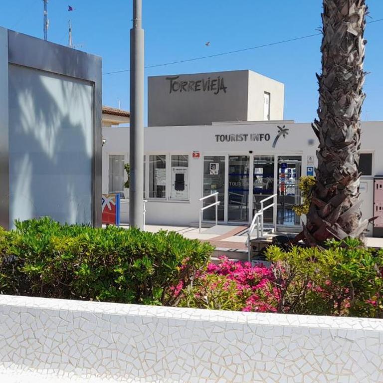 Apartment Los Locos Beach with Balcony and Wi-Fi - One-Bedroom Apartment - 51