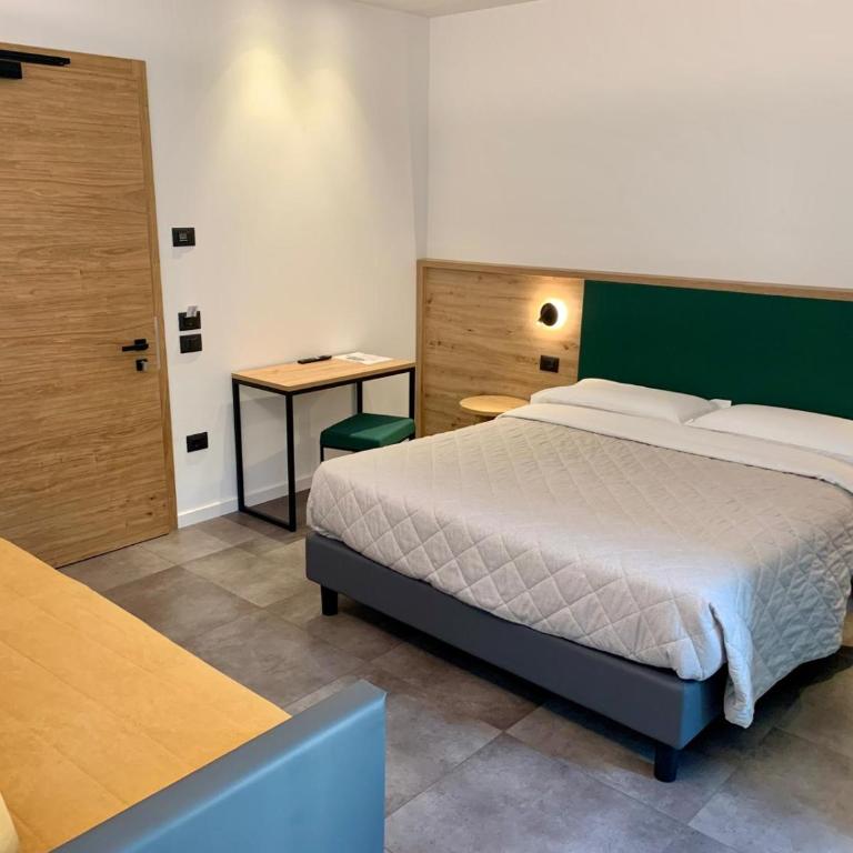 Hotel Alla Perla - Camera Familiare - 29