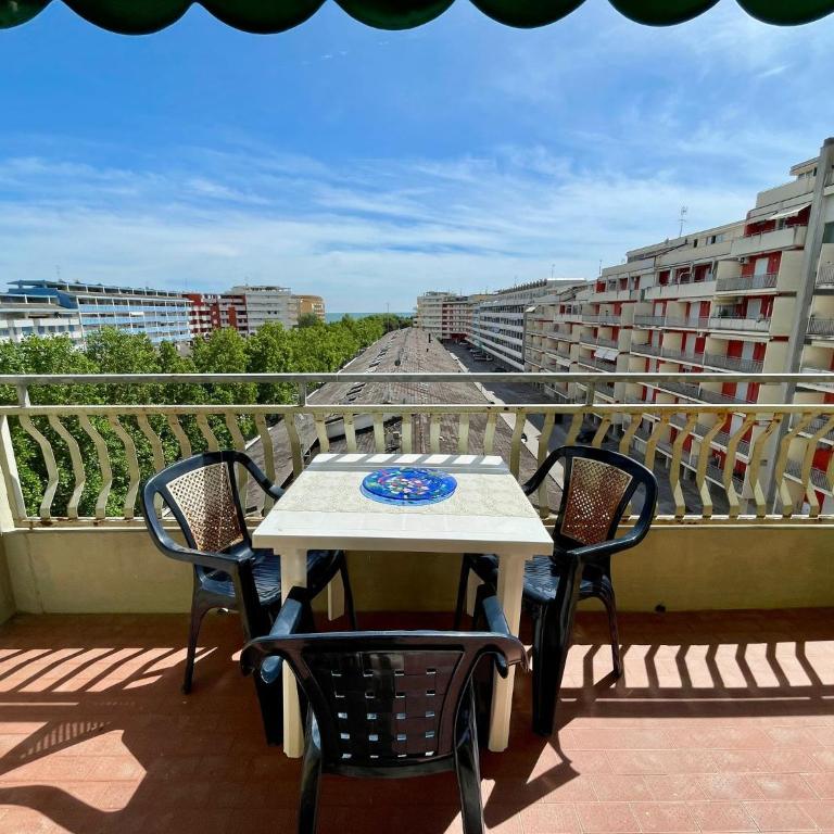 Spacious apartment near the beach - Appartamento - 1