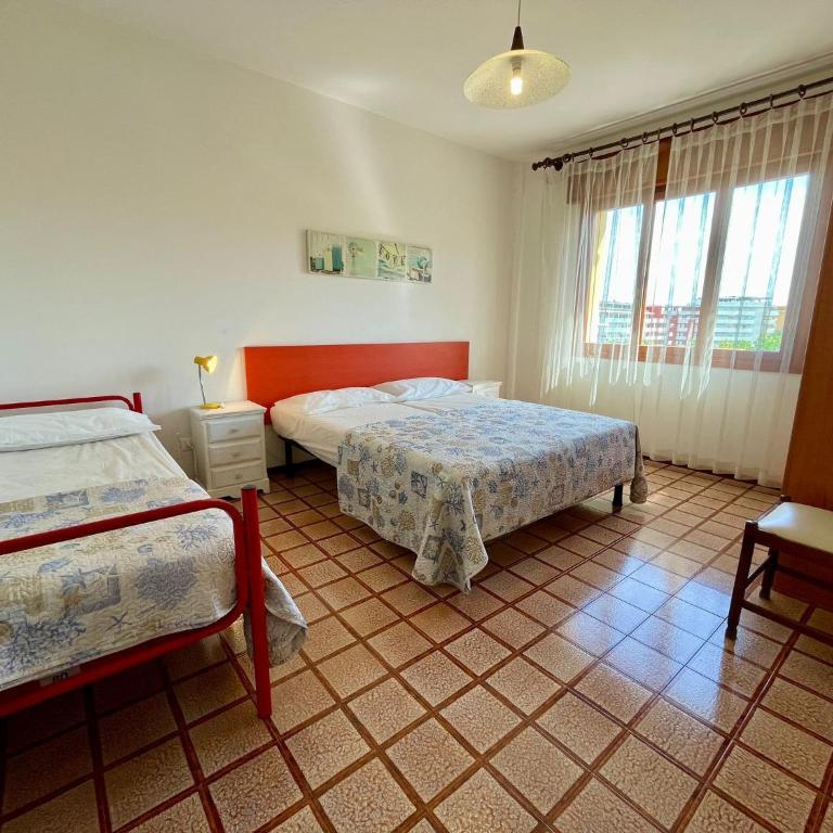 Spacious apartment near the beach - Appartamento - 5