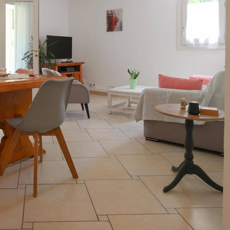 Provençale de Biot - Two-Bedroom House - 14
