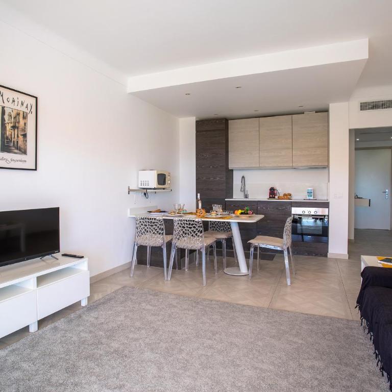 VISTA MARE AP4459 By Riviera Holiday Home - Appartement 2 Chambres - Vue sur Mer - 10
