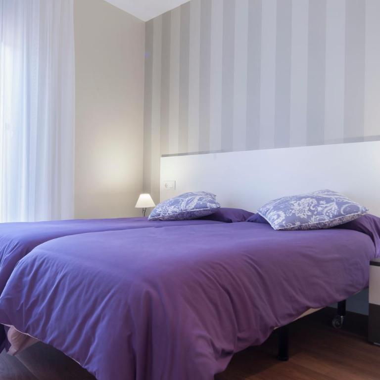 Pensión Entreviñas - Habitación Doble con baño privado - 1 o 2 camas - 3