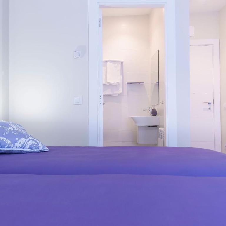 Pensión Entreviñas - Habitación Doble con baño privado - 1 o 2 camas - 1