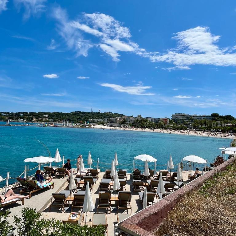 Studio Standing 100m de la mer avec balcon Fort Dauphin - Apartment mit 1 Schlafzimmer - 22
