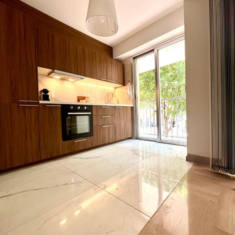 Studio Standing 100m de la mer avec balcon Fort Dauphin - Apartment mit 1 Schlafzimmer - 2