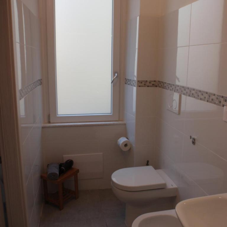 Seunis rooms - Camera Quadrupla con Bagno Privato - 6