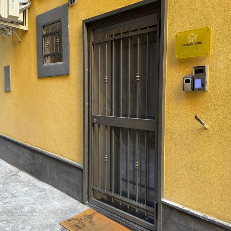 Aradas Home l Relax and Comfort in Catania Historical Centre - One-Bedroom House - 2