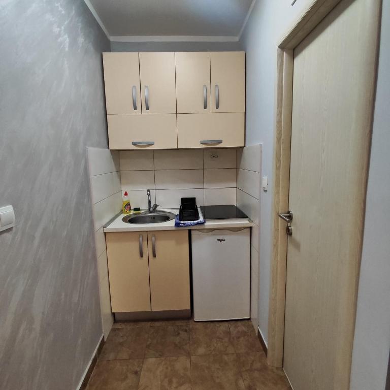 Apartmani Radovic 2 - Standard Studio - 7