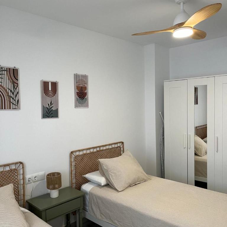 Apartamento con piscina y vistas - Cómpeta - Apartamento de 2 dormitorios - 20