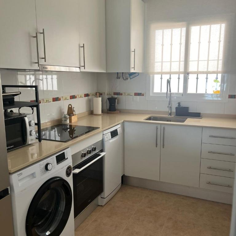Apartamento con piscina y vistas - Cómpeta - Apartamento de 2 dormitorios - 26