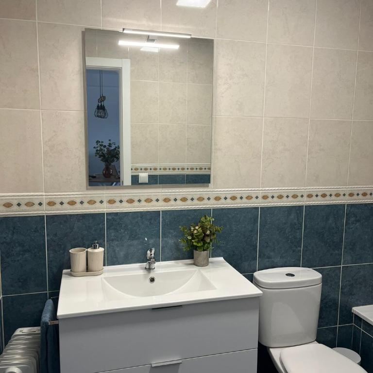 Apartamento con piscina y vistas - Cómpeta - Apartamento de 2 dormitorios - 28