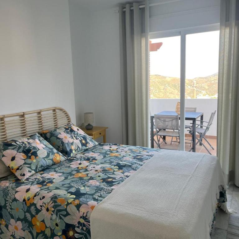Apartamento con piscina y vistas - Cómpeta - Apartamento de 2 dormitorios - 16