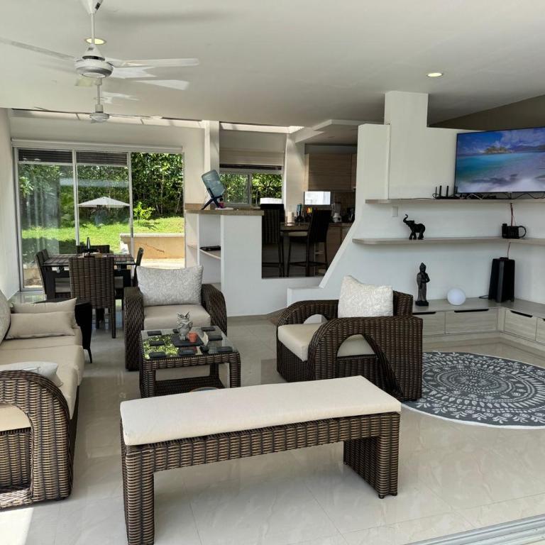 Casa Quinta Mediterránea Melgar Tolima - Four-Bedroom House - 35