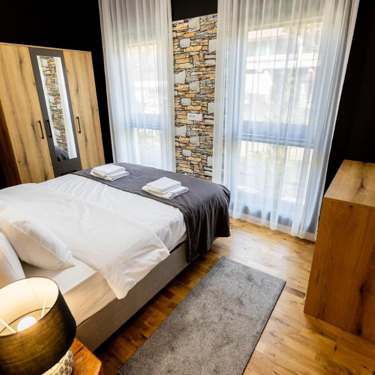 Field Apartments and SPA Kolasin - Apartman sa 1 Spavaćom Sobom i Spa Kadom - 16